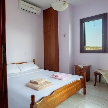 By Ioannis Holiday home Plitra